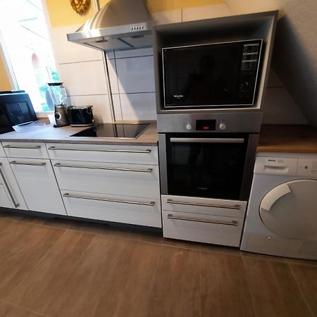 Ferienwohnung Mittelpunkt Schortens Esterno foto